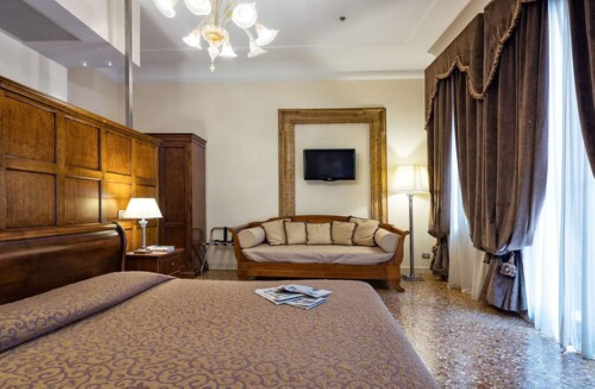 Dell'opera 3* Venecia