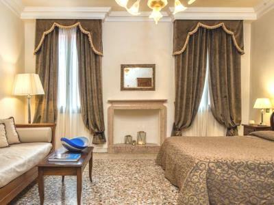 Dell'opera 3* Venecia